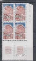 France  N° 2133 XX La Maison Carrée à Nimes, En Bloc De 4 Coin Daté Du 19 . 11 . 80 ; Sans Trait, Sans Charnière, TB - 1980-1989