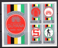 Guyana 1976 Tenth Anniversary Of Independence MS MNH (SG MS658) - Guyana (1966-...)