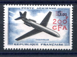 RC 27305 REUNION COTE 8€ PA N° 59 200f CFA SUR 5f AVION CARAVELLE NEUF ** MNH TB - Ongebruikt