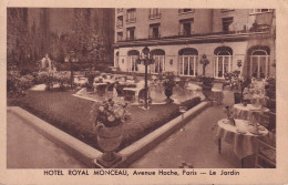 PARIS(8 Em ARRONDISSEMENT) HOTEL ROYAL MONCEAU - Arrondissement: 08