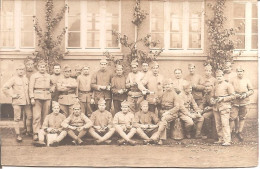 Carte Photo Groupe De Militaires à Kaiserslautern En 1919 - Regimente