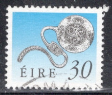 Ireland 1990 Single Stamp From The Irish Art Treasures Set In Fine Used - Usati