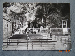 LA GROTTE MIRACULEUSE - Lourdes