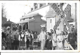 45 CHATEAUNEUF SUR LOIRE CAVALCADE PHOTO J SEZNEC UNIQUE SUR DELCAMPE - Otros & Sin Clasificación