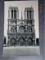 NOTRE DAME DE PARIS - Notre Dame Von Paris