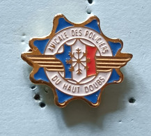 Pin's Amicale Des Policiers Du Haut Doubs Flocon Neige Signé Euralia - Police