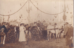 Manifestation Fête,Chars Fleuris  Carte Photo - A Identifier