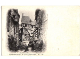 CN81. Vintage Postcard. Caudebec-en-Caux. Old Houses On St. Gertrude River. - Caudebec-en-Caux
