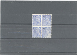 VARIÉTÉ -N°657-TYPE MERCURE 10c BLEU SURCHARGE R F -BLOC DE 4 - IMPRESSION DEFECTUEUSE - Unused Stamps