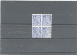 VARIÉTÉ -N°657-TYPE MERCURE 10c BLEU SURCHARGE R F -BLOC DE 4 - IMPRESSION DEFECTUEUSE - Ongebruikt