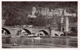 Heidelberg Brücke Und Schloß Dampfer Personen Am Ufer - Heidelberg