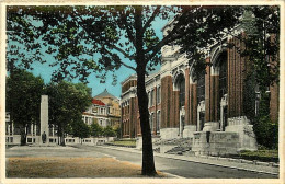 Belgique - Charleroi - Université Du Travail Et Monument Paul Pastur - CPSM Format CPA - Carte Neuve - Voir Scans Recto- - Charleroi