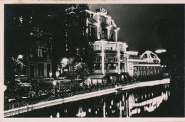 PC43811 Cafe Restaurant Lido Bar Terras. Amsterdam. Holland. By Night - Monde