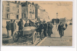 CHATEAU THIERRY -  Place Jean De La Fontaine, Matinée De Courses - AUTOMOBILE - Très Bon état - Chateau Thierry