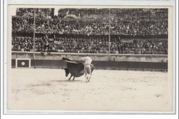 NIMES : Corrida Le 16 Mai '37 - Un Commencement De """"molinette"""" De De La Cerna - CARTE PHOTO - Très Bon état - Nîmes