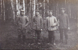 AK Foto 4 Deutsche Soldaten Im Wald - Atelier Miethke, Cottbus-Sandow - 1. WK (68397) - Weltkrieg 1914-18