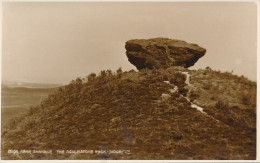 PC42109 Near Swanage. The Agglestone Rock. Judges Ltd. No 15198 - Mundo