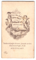 Fotografie Liebhardt & Co., Stuttgart, Zwei Putti Halten Anschrift Des Ateliers Auf Einer Banderole  - Personnes Anonymes
