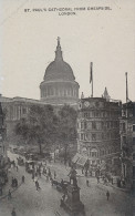 PC44882 St. Pauls Cathedral From Cheapside. London. Auto Photo - Autres & Non Classés