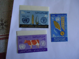 UAR   EGYPT  MNH   STAMPS FOOD  HUNDER  F.A.O. - Andere & Zonder Classificatie