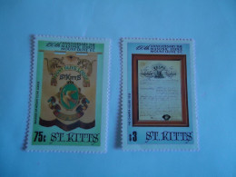 ST KITTS MNH   2 STAMPS  ANNIVERSARIES MASONIC LODGE  1985 - St.Kitts-et-Nevis ( 1983-...)