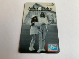 21:246 - Gibraltar 605L John & Yoko - Gibraltar