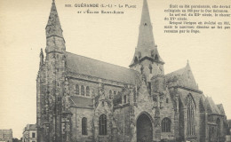 0-44069 01 13 - GUERANDE - LA PLACE ET L'EGLISE ST AUBIN - Guérande