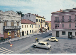 CITROEN DS 21-23-AUTO-CAR-VOITURES-COCHE-IN PIAZZA VILLA- MIGLIARO-FERRARA-ITALY CARTOLINA VERA FOTOGRAFIA NON VIAGGIATA - Turismo