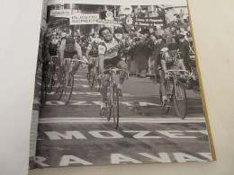 CYCLISME COUPURE LIVRE EC052 Roger De VLAEMINCK GIS GELATI VAINQUEUR SPRINT - Deportes