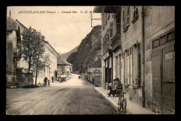 73 - AIGUEBLANCHE - GRANDE RUE - VOIR ETAT - Sonstige & Ohne Zuordnung