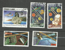 Djibouti POSTE AERIENNE N°209, 213, 214, 219, 221 Cote 4.60€ - Gibuti (1977-...)