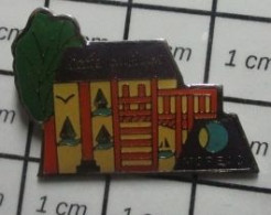 Delcampe - 2020  Pin's Pins / Beau Et Rare / ADMINISTRATIONS / ECOLE PUBLIQUE DE ?? - Administrations