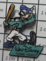 2020  Pin's Pins / Beau Et Rare / DISNEY / BASEBALL DINGO GOOFY HOME VIDEO - Disney