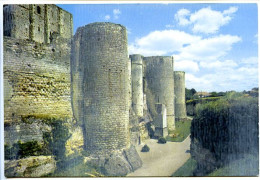 CPSM / CPM 10.5 X 15 Indre Et Loire LOCHES Tours à Bec. A L'intérieur, Cachots De Louis XI - Loches