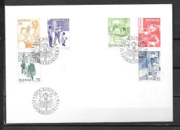 1977 - 985 à 990 - Noël - FDC