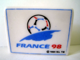 Fève Brillante Plate  - France 98 - Football- Frais Du Site Déduits - Deportes