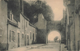 Beaugency * La Rue Porte Tavers - Beaugency