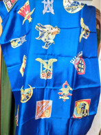 FOULARD EN SOIE ESCADRONS DE TRANSPORT, AVIATION ARMEE DE L'AIR - Aviation