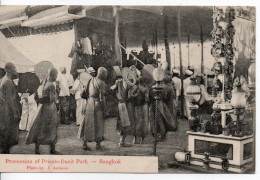 Carte Postale Ancienne Thaïlande - Bangkok. Procession Of Priests. Dusit Park - Thaïlande