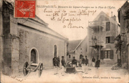 N°11 Z -cpa Villepreux -manoeuvres Des Sapeurs Pompiers Sur La Place De L'église- - Firemen