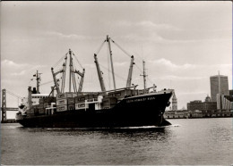 ! S/w Ansichtskarte Ship, MS Edith Howaldr Russ, Linienschiff, Frachtschiff, Container - Comercio