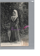 CPA - CIVRAY 86 - Très Belle Jeune Femme En Costumes Du Pays Avec Parapluie Ombrelle Coiffe 1909 - Civray