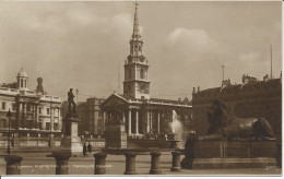 PC00122 London. A Landseer Lion. Trafalgar Square. Judges L103 - Autres & Non Classés