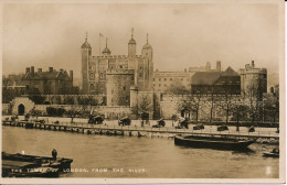 PC00074 Tower Of London From River. 1928. Tuck. RP - Autres & Non Classés