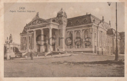 Romania - Iasi - Fatada Teatrului National - Roemenië