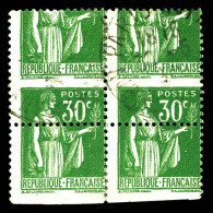 N°280, 30c Paix, Piquage à Cheval En Bloc De Quatre. TTB (certificat)  Qualité: Oblitéré   - Unused Stamps