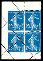 N°140, 25c Semeuse: Piquage Oblique Sur Bloc De Quatre Avec Bords Blancs Provenant De Carnet. SUP. R. (signé Gosselin/ce - Unused Stamps