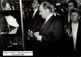 N°29 Z -cpsm Visite Du Président Mitterrand Dans Le Tarn- - Hombres Políticos Y Militares