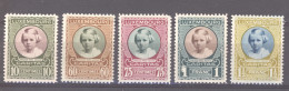 Luxembourg  :  Mi  208-12  * - Unused Stamps