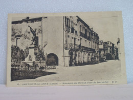 L  5296 CPA - 40 SAINT SEVER SUR ADOUR - MONUMENT AUX MORTS ET PLACE DU TOUR DE SOL - Saint Sever